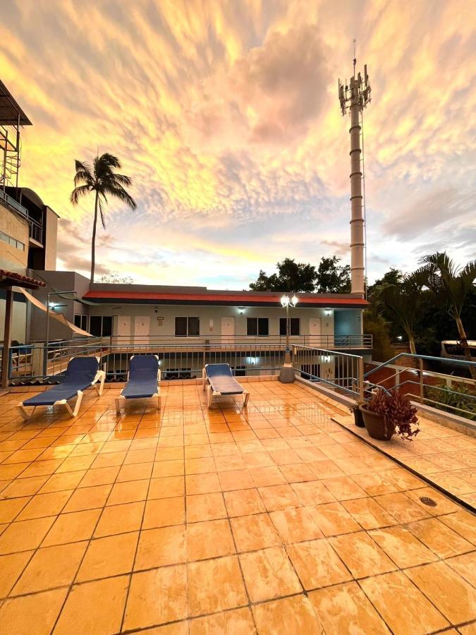 Hotel Terraza Inn Rincon de Guayabitos Exterior foto